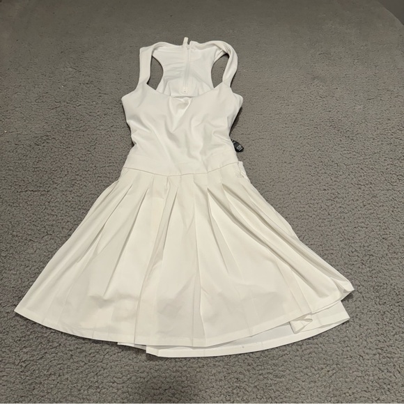 Vuori Dresses & Skirts - Vuori Womens Set Dress XS White Tennis Prep Pickleball Shorts Cutout Stretch Mod
